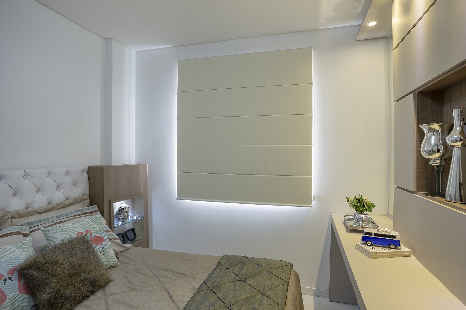 Persiana Romana (1,80Lar. x 1,80Alt.) Tecido Blackout Creme