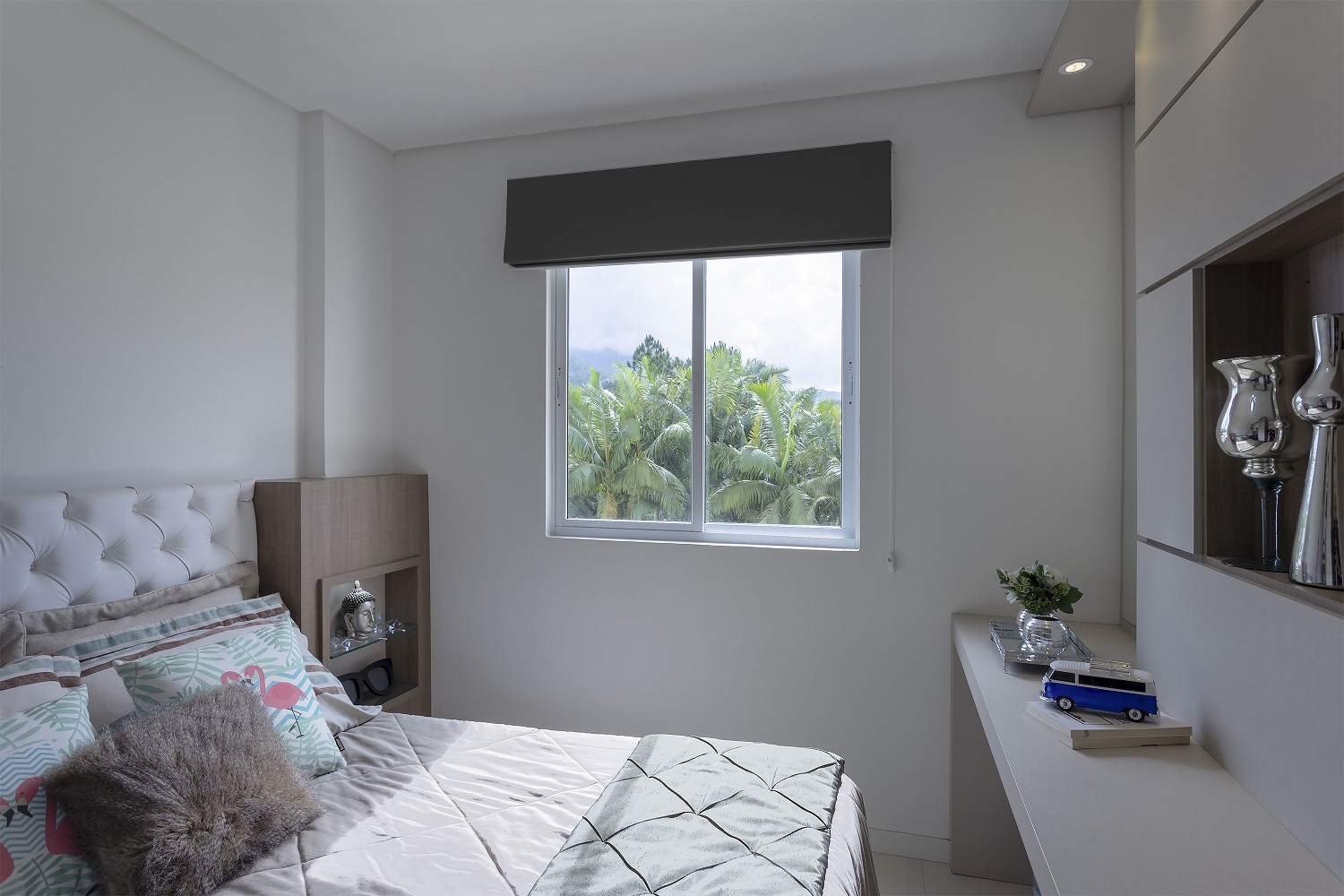 Persiana Romana (2,40Lar. x 1,80Alt.) Tecido Blackout Preto