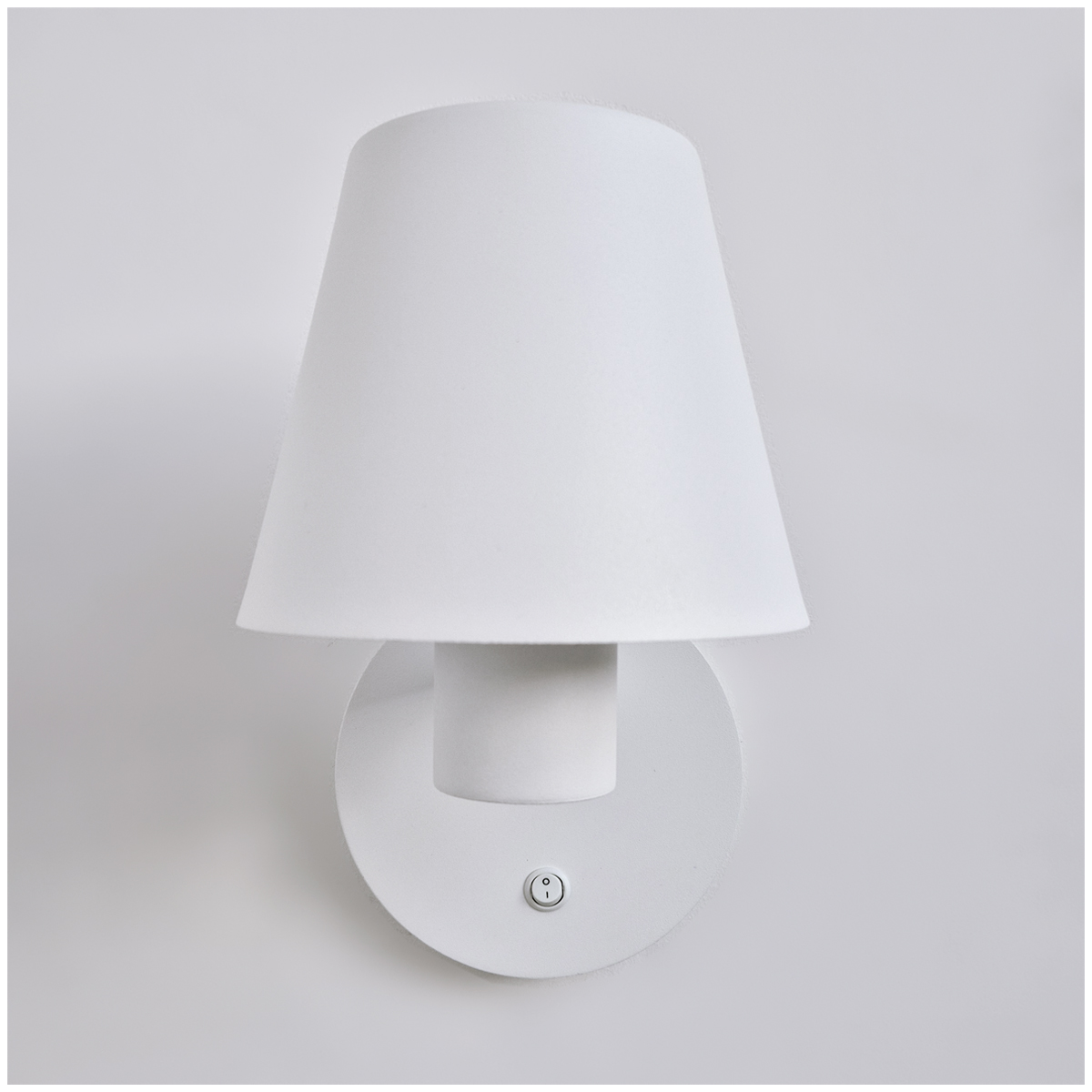 Arandela Com Interruptor Carlotta 4078 Cor Branco