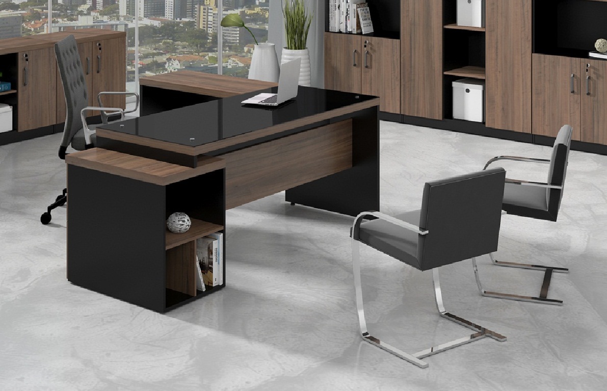 Mesa Diretor Web40 c/ Vidro 1,92 x 1,60 c/3gv - Ameixa/Preto