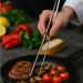 Pinça Culinária Profissional com Serrilha Reta 30cm Inox Weck Chef Gastronomia Cozinha