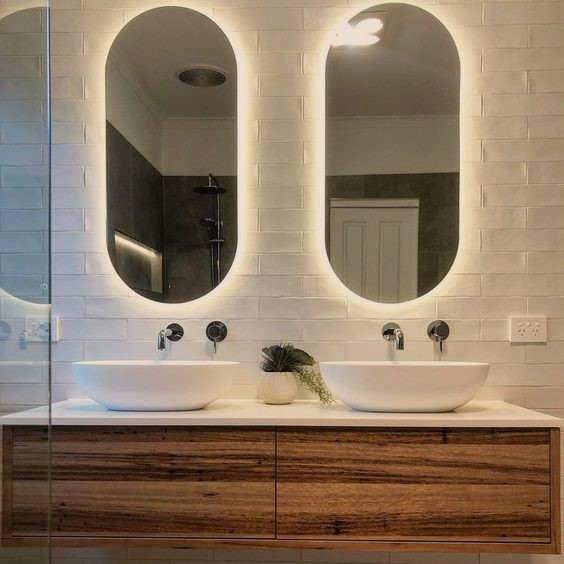 Espelho Lapidado Oval Iluminado com led quente - 60x150cm