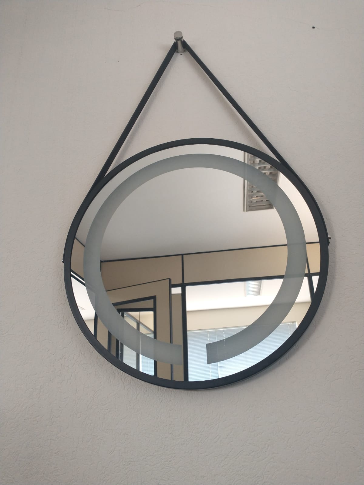 Espelho Led Quente Adnet 60 cm Preto Alça Marrom