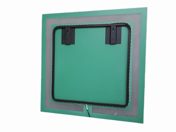 Espelho quadrado jateado iluminado com led quente 60x60cm