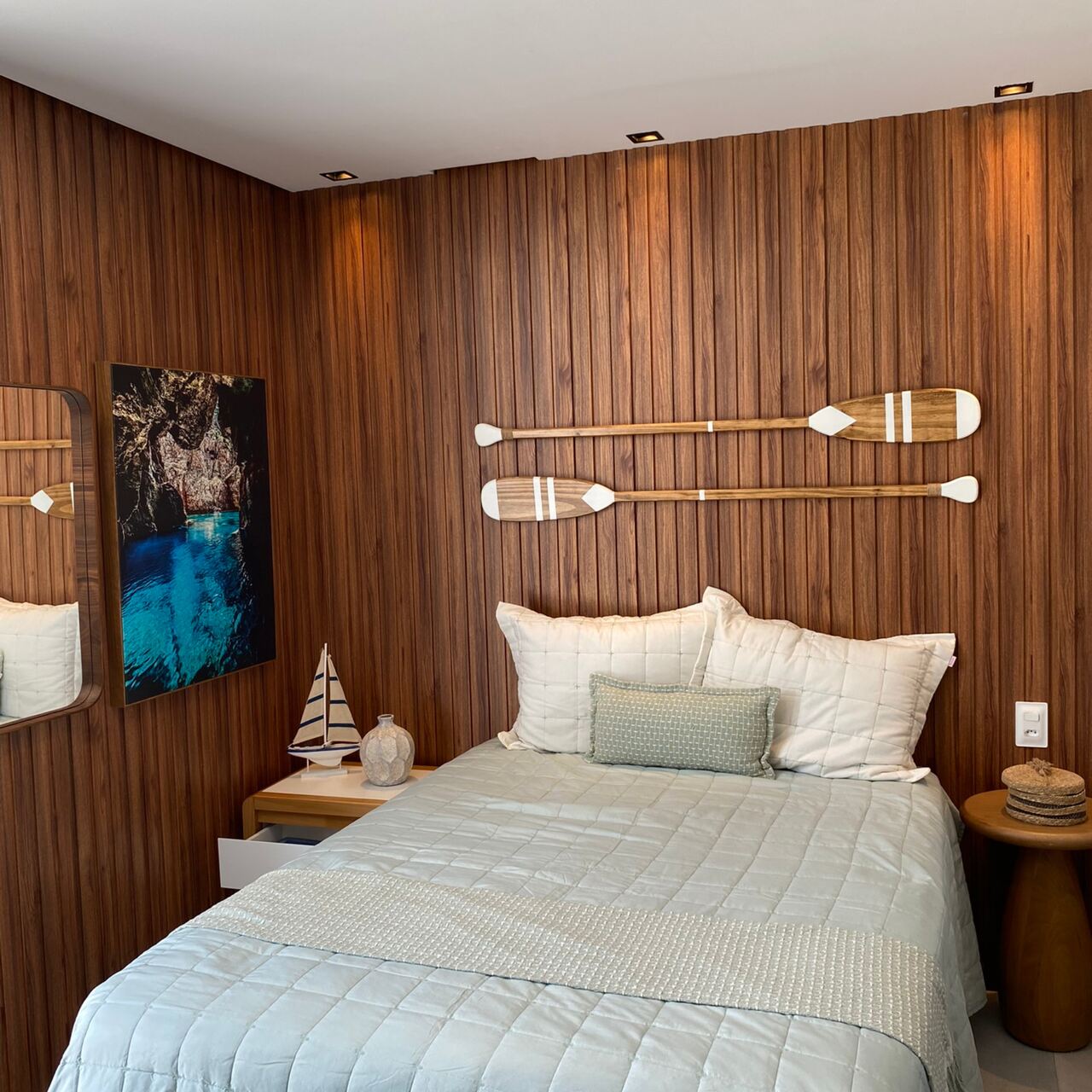 Painel Ripado Wpc Interno Wide Cor: Nogueira 2,90m x 19cm (0,55m²)