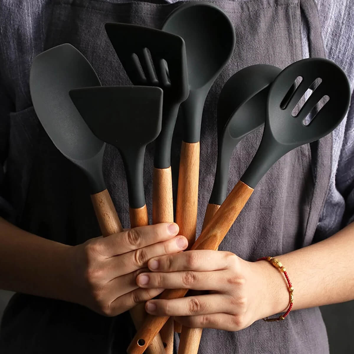 Concha De Silicone Preto Com Cabo De Bambu Utensílio De Cozinha Concha Para Feijão Yoi