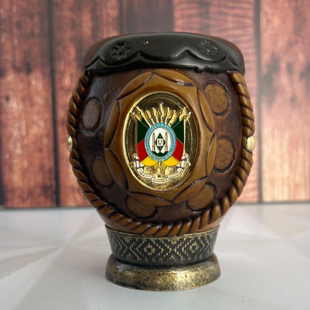 Cuia Detalhada Artesanal De Chimarrão Coquinho Para Mate Brasão