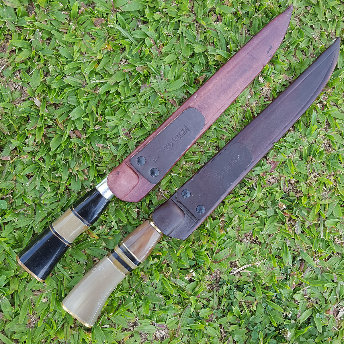 Faca 9  Churrasco Aço Inox Cabo Chifre Bainha Couro