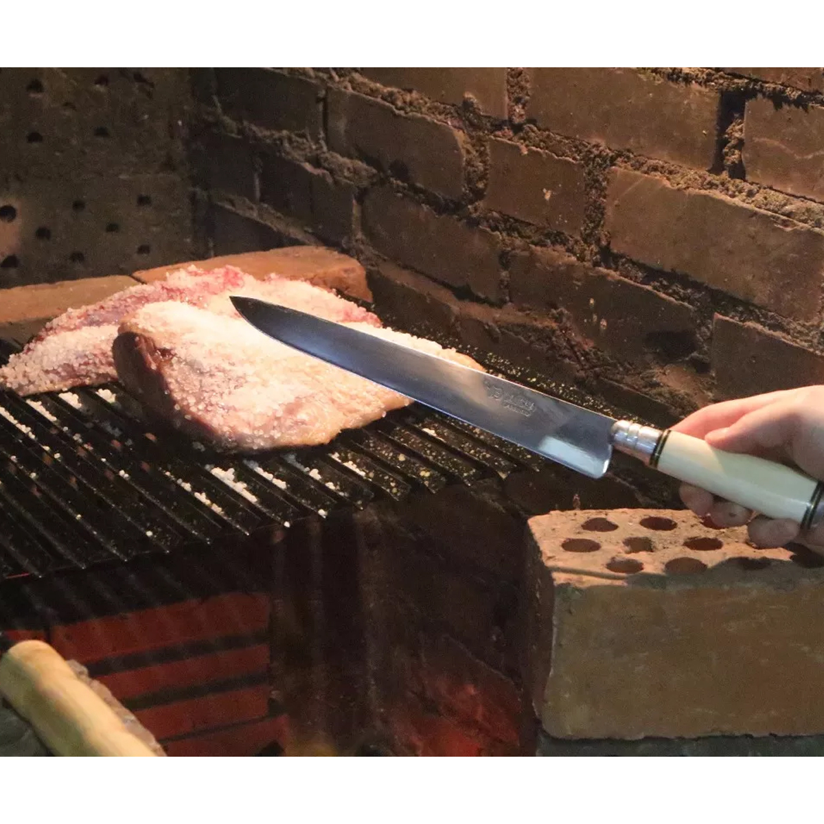 Faca 9 Churrasco Aço Carbono Cabo De Osso Bainha De Couro