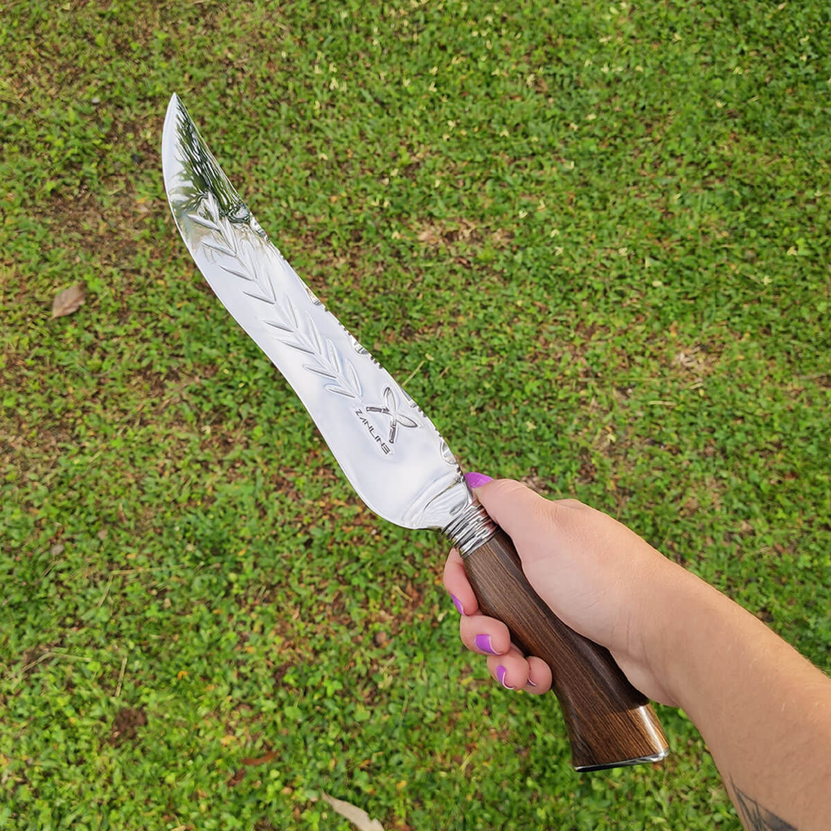 Faca Artesanal Forjada Integral Churrasco Pena Folha Aço Inox 420c Cabo Madeira Guajuvira