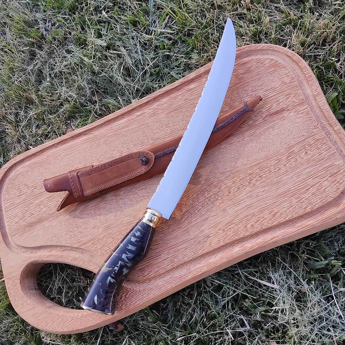 Faca Estilo Chef Nusret Gökçe Salt Bae Carne Artesanal 10' Cabo Híbrido Resina e Pinha Aço Inox 420c