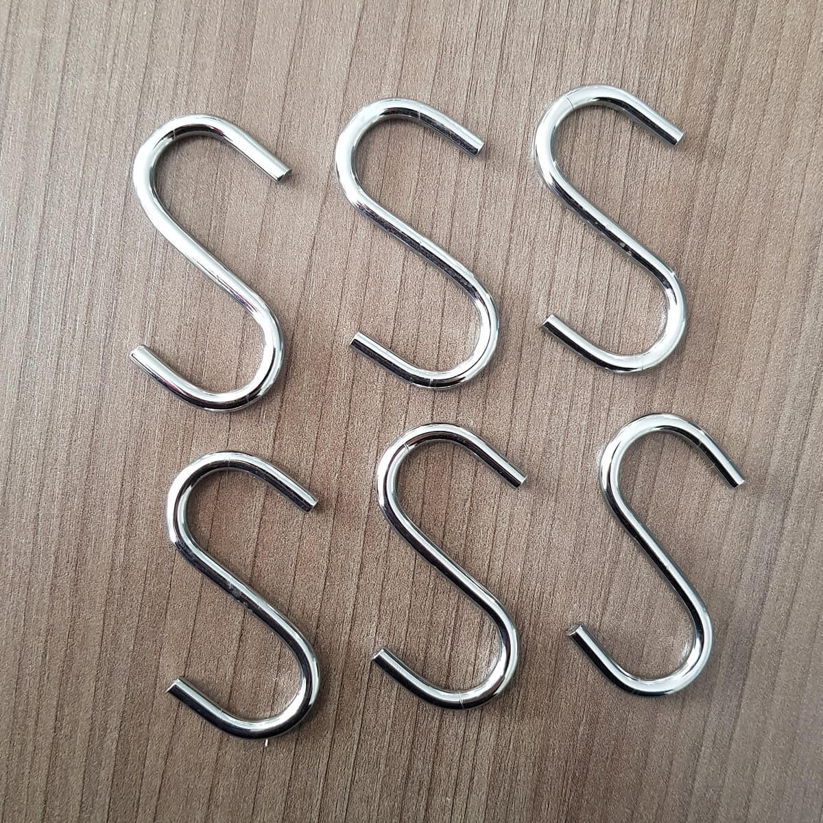 Kit 6 Ganchos Multiuso Para Barra Toalha Utensílios Cromado