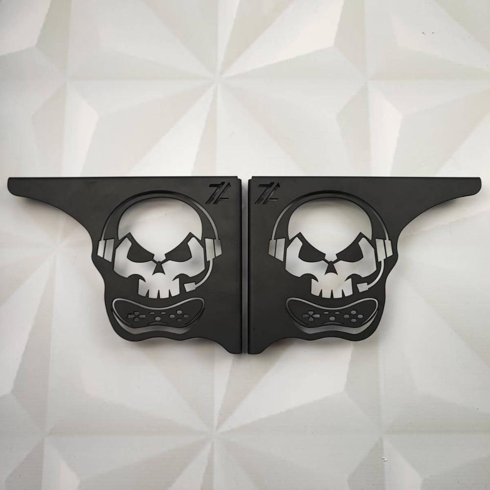 Mão Francesa Aço Preta 20cm Caveira Gamer Decorativa para Prateleira Zarg