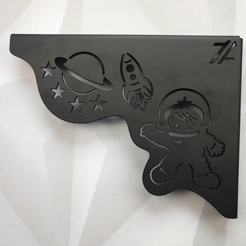 Mão Francesa Ornamentada 20cm Nave Espacial Astronauta Preto Aço Zarg