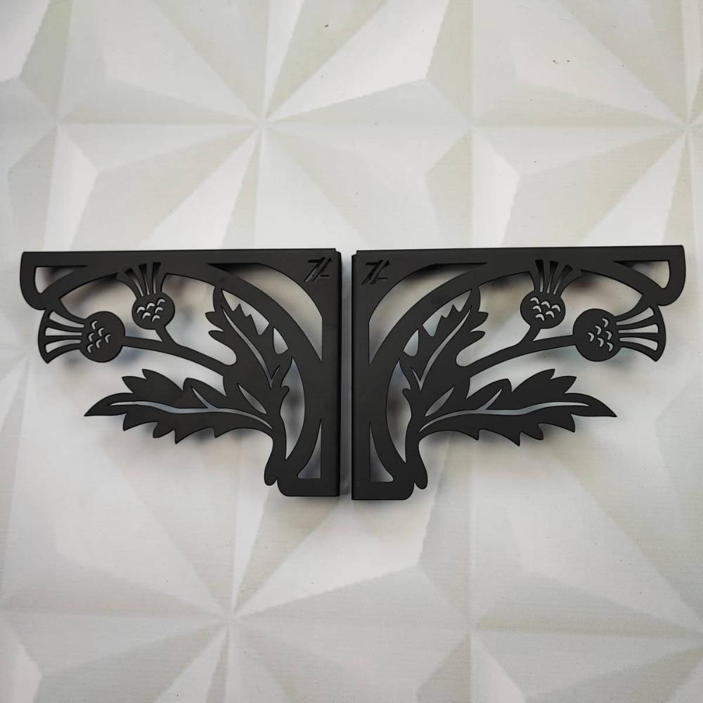 Mão Francesa Ornamentada Preta Aço 20cm Flor Brinco de Princ