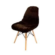 Capa para cadeira eames eiffel felpuda Marrom premium