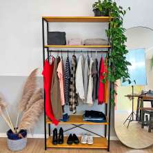 Arara de Roupas Middle Style Industrial Ample Nozes e Preto