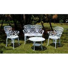 Conjunto de Piscina Primavera (01 Mesinha + 02 Poltronas + 01 Banco 2 Lugares) Jardim Varanda Área Externa Alumínio Fundido Artesane Móveis