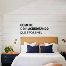 Frase de Parede Acredite que e Possível 120x43 Preto