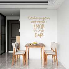 Frase de Parede em Relevo Amor e Café 200x196 Areia