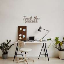 Frase de Parede em Relevo Trust the Process 120x52 Marrom