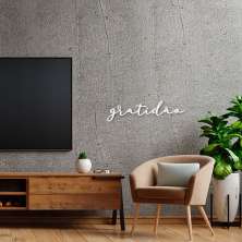 Palavra de Parede em Relevo Gratidão 30x8 Branco