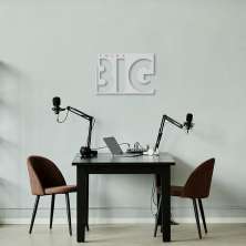 Quadro Escultura Frase Think Big 60x42 Cinza