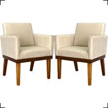 Kit 2 Poltronas Decorativas Divine Base Reforçada De Madeira Suede Bege - Clique E Decore