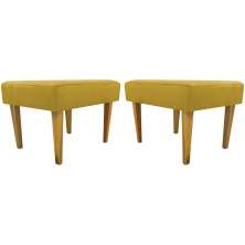 Kit 2 Puff Decorativos Charme Para Sala, Quarto, Recepção Suede Amarelo Pé Castanho - Clique E Decore