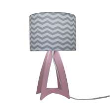 Abajur Chevron Cinza E Branco Com Base Rosa Bebê