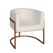 Poltrona Base Industrial Bronze para Sala Lety Bouclê Bege
