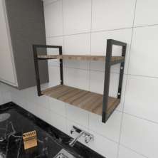Prateleira industrial cozinha aço preto 30cm amadeirado ind01aec