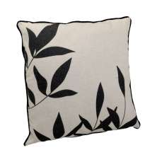 Almofada Folhas I Off White e Preta