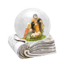 Enfeite Natalino Espressione Bola de Água com Sagrada Família no Livro Branco 9 cm