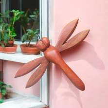 Escultura Libélula em Madeira de Parede