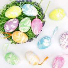 Enfeite Decorativo Páscoa 24 Ovos Pendentes Coloridos