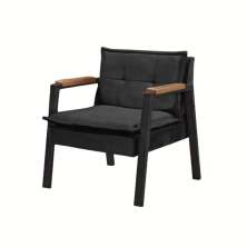 Poltrona Fortaleza Veludo Preto Base em Metal Preto