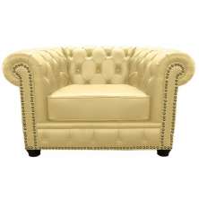 Poltrona Chesterfield com Pés Madeira Couro Bege G40 - Gran Belo