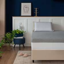 Cama Box Viúva Bege com Colchão Guldi Dream Mola Ensacada (30x128x188) e 2 Travesseiros Guldi Soft Nasa Cinza e Branco