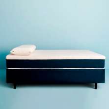 Cama Box Viúva com Colchão Mola Ensacada Guldi Macio e 2 Travesseiros Guldi Nasa Viscoelástico Azul e Branco