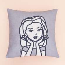 Capa para Almofada Cinza Quadrada Menina Bia - Home Cartoon