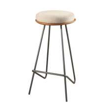 Banqueta Canastra Boucle Off White Base Metal Grafite
