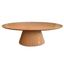 Mesa De Centro Cone Oval 137x90 cm Base Madeira Freijó Tampo Freijó