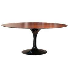 Mesa de Jantar Tulipa Saarinen Oval 160x90 cm Tampo Imbuia Base Preta