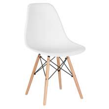 Cadeira Charles Eames Eiffel DSW com pés de madeira clara Branco