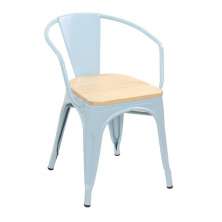 Cadeira Iron Tolix com apoio de braços e assento de madeira clara Azul light