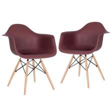 Kit 2 cadeiras Charles Eames Eiffel DAW com braços e pés de madeira clara Marrom