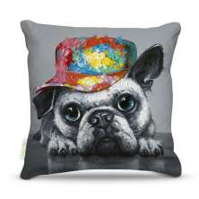 Almofada 45 x 45cm  Nerderia e Lojaria cachorro de bone colorido