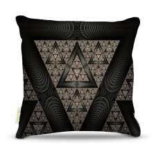 Almofada 45 x 45cm  Nerderia e Lojaria triangulos surreal negro colorido