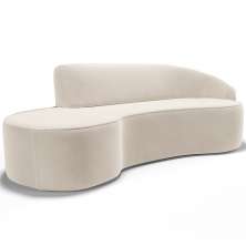 Sofá 4 Lugares Curvo Sala de Estar Living Firenze Direito D02 Veludo Bege 280 cm C-309 - Lyam
